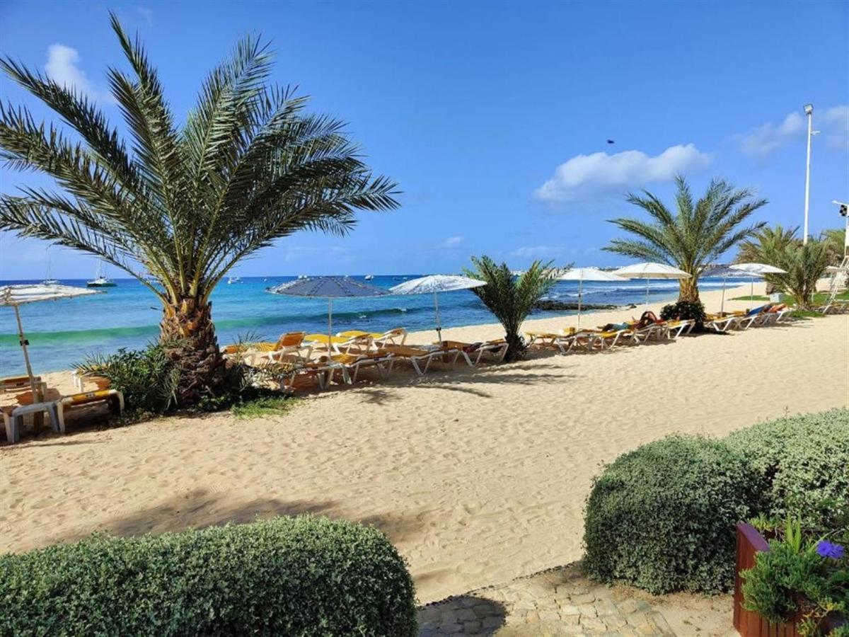 Adults Only Beachfront 1 Bed Studio Apartment In Porto Antigo 2 Santa Maria Sal With Pool Free Wifi & Aircon Ideal Long Stays المظهر الخارجي الصورة