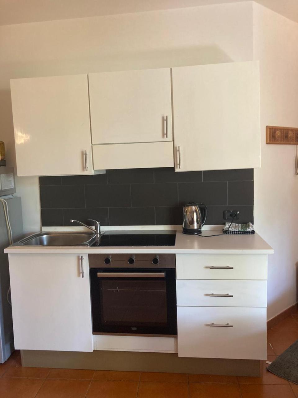 Adults Only Beachfront 1 Bed Studio Apartment In Porto Antigo 2 Santa Maria Sal With Pool Free Wifi & Aircon Ideal Long Stays المظهر الخارجي الصورة